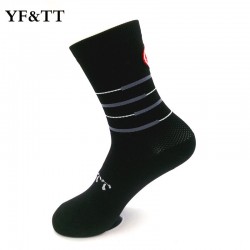 Summer men's and women's outdoor sports socks, cycling socks, sweat-wicking, breathable basketball, soccer, running, and hiking socks.