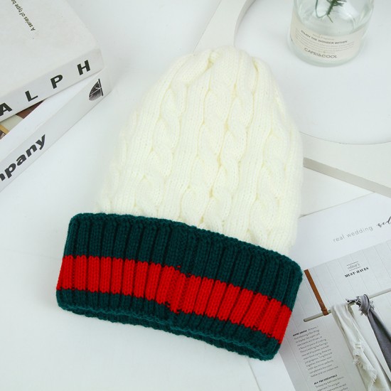 Amazon acrylic beanies, glossy knitted hats, European and American autumn and winter pullover hats for men and women, candy-colored hats