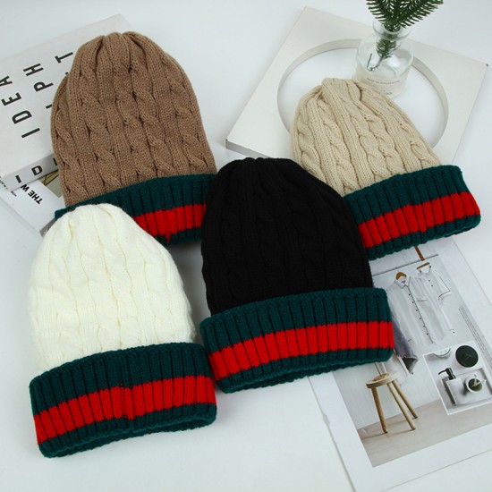 Amazon acrylic beanies, glossy knitted hats, European and American autumn and winter pullover hats for men and women, candy-colored hats