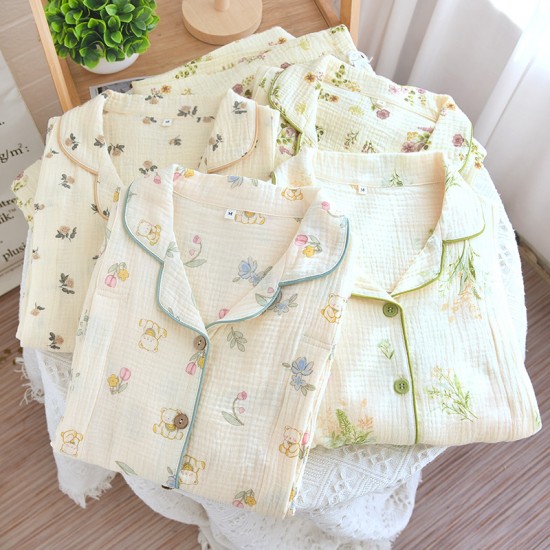 Postpartum postpartum clothes, pure cotton double-layer gauze, thin, spring and summer, long-sleeved nursing pajamas, all-cotton loungewear sets. Postpartum postpartum clothes, pure cotton double-layer gauze, thin, spring and summer, long-sleeved nursing pajamas, all-cotton loungewear sets.