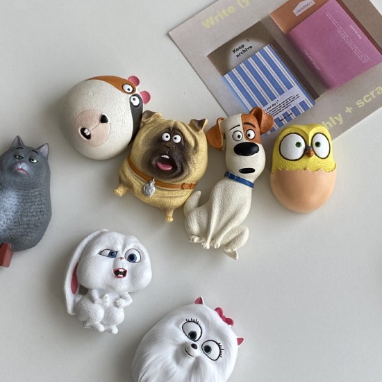 Cute cartoon puppy refrigerator magnet, creative tilted head hook-shaped small animal magnetic ornament, perforated board decoration. Cute cartoon puppy refrigerator magnet, creative tilted head hook-shaped small animal magnetic ornament, perforated board decoration.