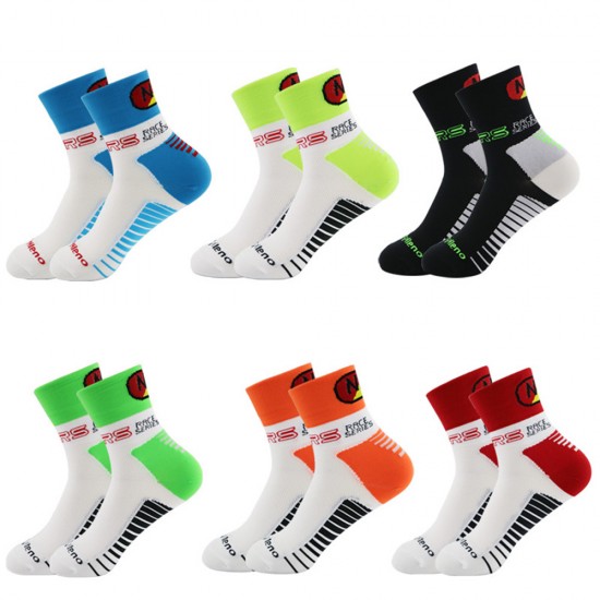 Children's basketball socks, cotton ball socks, mid-calf, high-waisted, new styles for children's and mid-sized basketball socks. Children's basketball socks, cotton ball socks, mid-calf, high-waisted, new styles for children's and mid-sized basketball socks.