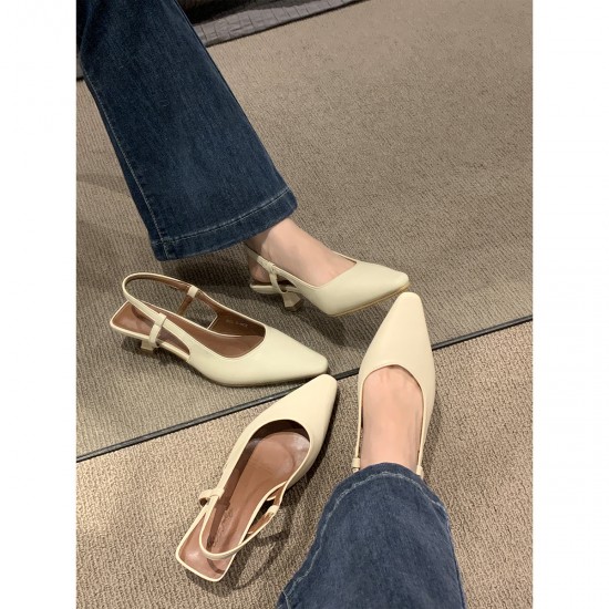 Nude block-heeled, pointed-toe, mid-heeled high heels for women, 7cm, 2024 spring and autumn soft leather shoes to match skirts. Nude block-heeled, pointed-toe, mid-heeled high heels for women, 7cm, 2024 spring and autumn soft leather shoes to match skirts.