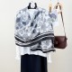 Retro floral print outerwear shawls, a popular Korean style for women, stylish and fashionable, everyday cotton and linen long scarves. Retro floral print outerwear shawls, a popular Korean style for women, stylish and fashionable, everyday cotton and linen long scarves.