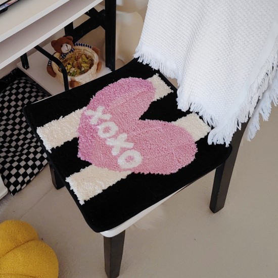 New entry door mats, high-end, non-slip, and stain-resistant, for household use, as entrance doormats. New entry door mats, high-end, non-slip, and stain-resistant, for household use, as entrance doormats.