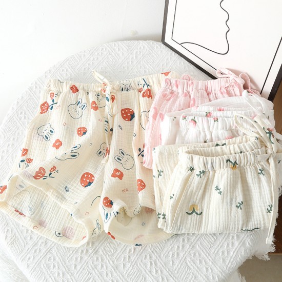 Washed cotton plaid lounge shorts, loose cotton summer couple's short-sleeved, thin beach shorts, suitable for outdoor wear. Washed cotton plaid lounge shorts, loose cotton summer couple's short-sleeved, thin beach shorts, suitable for outdoor wear.