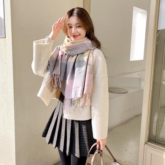 2025 new plaid scarf for women, sweet Japanese and Korean faux cashmere mid-length plaid scarf, wholesale. 2025 new plaid scarf for women, sweet Japanese and Korean faux cashmere mid-length plaid scarf, wholesale.