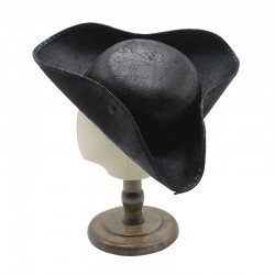 Halloween party masquerade props, Pirates of the Caribbean Jack Sparrow hat, tricorn hat, and headscarf.