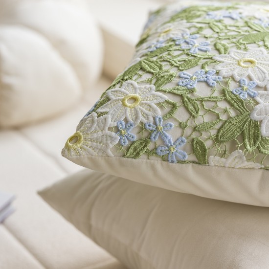 Nordic light luxury heavy-duty 3D floral pillows, hand-sewn Dutch velvet, elegant solid color sofa cushion covers Nordic light luxury heavy-duty 3D floral pillows, hand-sewn Dutch velvet, elegant solid color sofa cushion covers