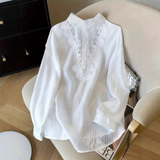 2025 new white lace hollow sunscreen shirt for women: thin, breathable summer petite shirt and jacket wholesale. 2025 new white lace hollow sunscreen shirt for women: thin, breathable summer petite shirt and jacket wholesale.
