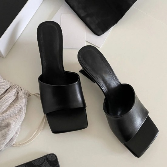 Women's shoes, 2024 summer new models, versatile square-toed open-toed rhinestone mid-heeled flip-flops, influencer sandals, and half-slip flip-flops.