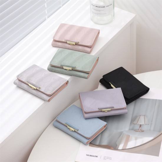 2025 new women's short wallet, Japanese and Korean style, three-fold, cute, fresh, simple student coin purse, in stock.