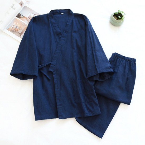Wholesale men's double-layer gauze kimono pajamas, Japanese-style steaming loungewear, sweat-wicking and breathable loungewear. Wholesale men's double-layer gauze kimono pajamas, Japanese-style steaming loungewear, sweat-wicking and breathable loungewear.