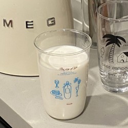 Romantic blue fireworks glass Instagram celebration pink fireworks, large Rongling water cup, simple iced American coffee cup.