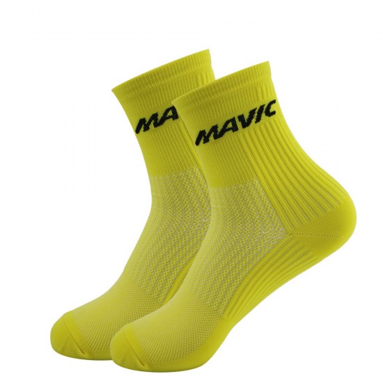Women's spring and autumn mid-calf socks, deodorizing, sweat-wicking, loose fit, and versatile, boneless women's socks from Japan and Korea.