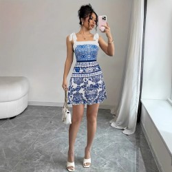 Lace Paneled Backless Short-Sleeved T-Shirt, Slim Fit Fashion Top for Women, Summer European and American Slim Fit Solid Color Round Neck T-Shirt