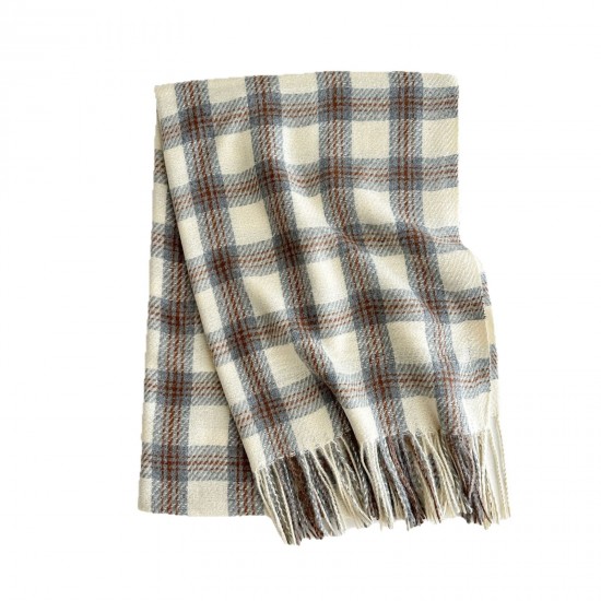 Gentle, luxurious plaid scarf for women in autumn and winter, with a dry rose pink faux cashmere tassel, wholesale. Gentle, luxurious plaid scarf for women in autumn and winter, with a dry rose pink faux cashmere tassel, wholesale.