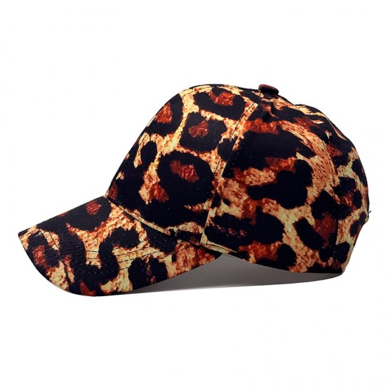 Cross-border new leopard print beanie for autumn and winter. Fashionable and versatile baseball caps for men and women, outdoor sun protection, sun visors, and trendy peaked caps.