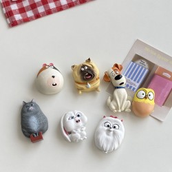 Cute cartoon puppy refrigerator magnet, creative tilted head hook-shaped small animal magnetic ornament, perforated board decoration.
