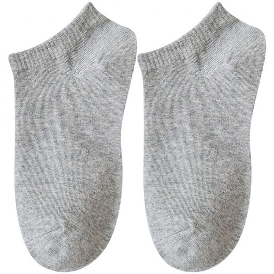 Amazon combed cotton socks for men and women, running socks, solid color, casual short-tube, four-season, breathable boat socks.