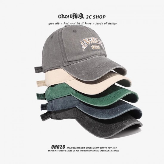 23 autumn and winter cross-border foreign trade pullover hats with multi-colored letters, including European and American men's and women's woolen knitted hats.