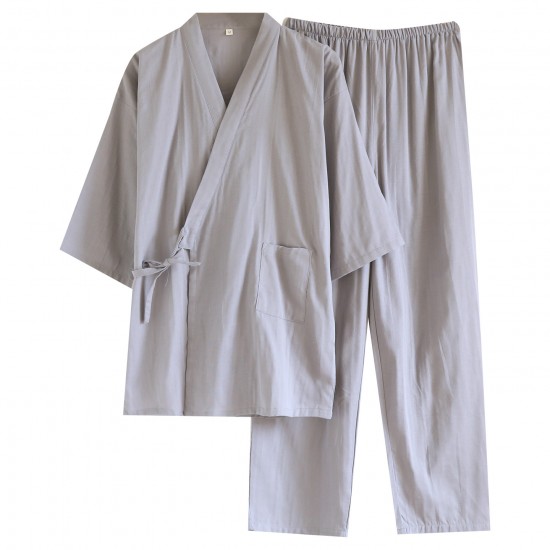 Couples' cotton gauze nightgown, pine tree-style, thin, men's and women's bathrobes, loose cotton kimono pajamas, and loose drawstring mid-length kimono pajamas. Couples' cotton gauze nightgown, pine tree-style, thin, men's and women's bathrobes, loose cotton kimono pajamas, and loose drawstring mid-length kimono pajamas.