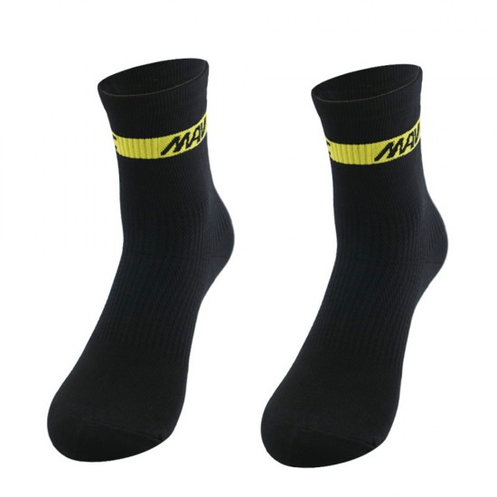 Women's spring and autumn mid-calf socks, deodorizing, sweat-wicking, loose fit, and versatile, boneless women's socks from Japan and Korea.