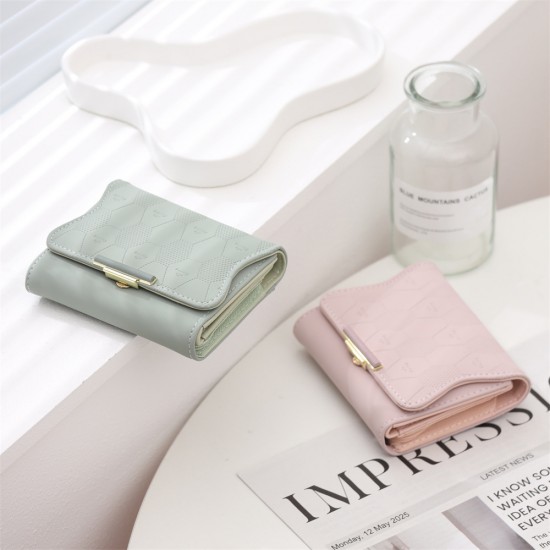 2025 new women's short wallet, Japanese and Korean style, small, fresh, folding, zippered, multifunctional student coin purse, in stock. 2025 new women's short wallet, Japanese and Korean style, small, fresh, folding, zippered, multifunctional student coin purse, in stock.