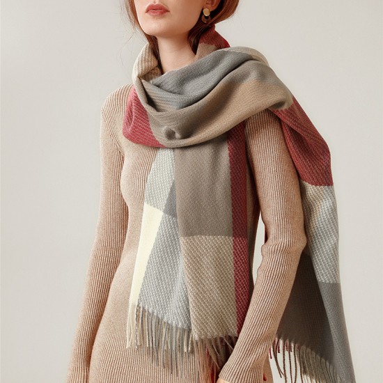 Plaid faux cashmere scarf for women, autumn and winter Wholesale British-style plaid tassel shawls for winter scarves Plaid faux cashmere scarf for women, autumn and winter Wholesale British-style plaid tassel shawls for winter scarves