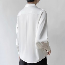 Professional V-neck pearl long-sleeved shirt for women, 2025 European and American women's new stylish commuter loose base top