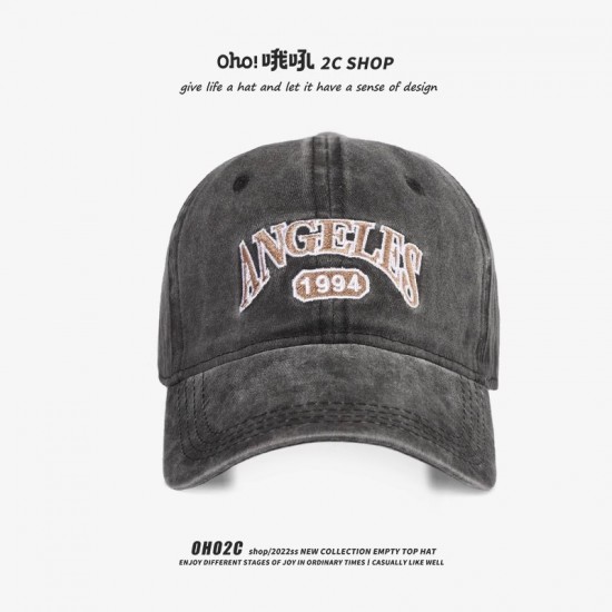 23 autumn and winter cross-border foreign trade pullover hats with multi-colored letters, including European and American men's and women's woolen knitted hats.