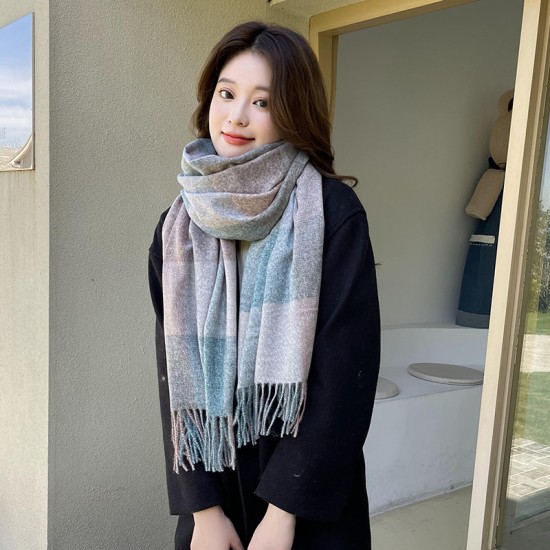 2025 new plaid scarf for women, sweet Japanese and Korean faux cashmere mid-length plaid scarf, wholesale. 2025 new plaid scarf for women, sweet Japanese and Korean faux cashmere mid-length plaid scarf, wholesale.