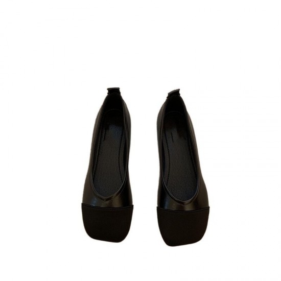Flat-soled, closed-toe, soft-soled women's sandals, 2024 French-style outdoor sandals, super popular evening-inspired niche shoes.